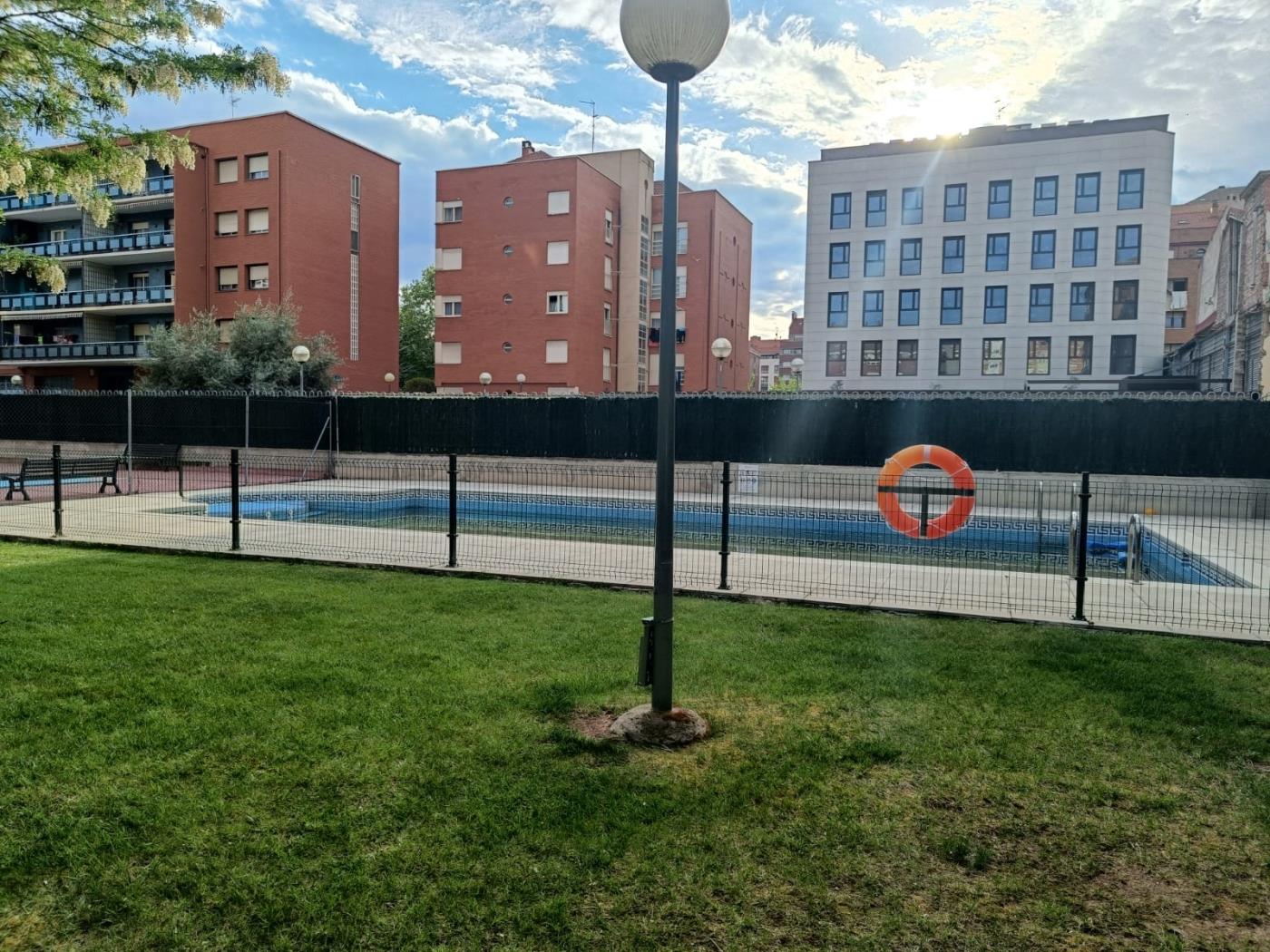 Pool and Confort by El Rincon en Logroño