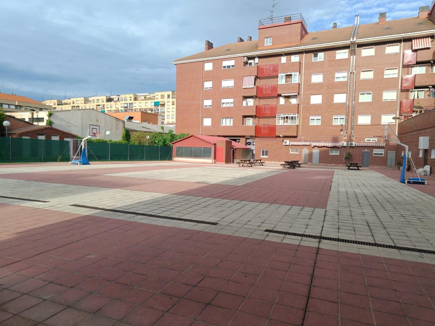 Pool and Confort by El Rincon in Logroño