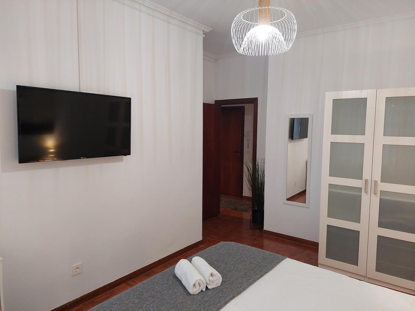 Bright, spacious and quiet apartment in Casco Viejo in Bilbao