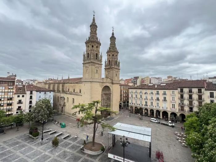 ÁTICO PLAZA CATEDRAL en Logroño