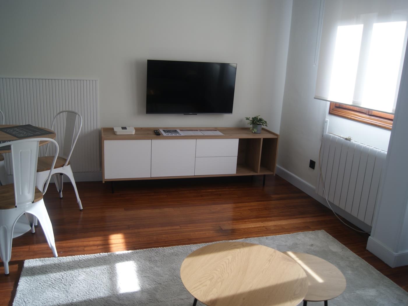 New, bright, renovated, close to the Old Town in Bilbao