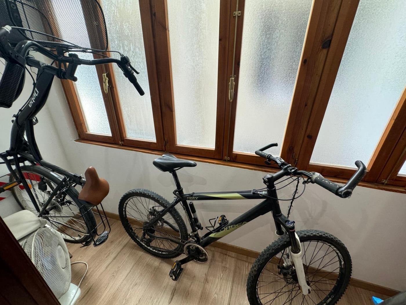 BIKE APARTMENT junto a Catedral y Laurel en Logroño