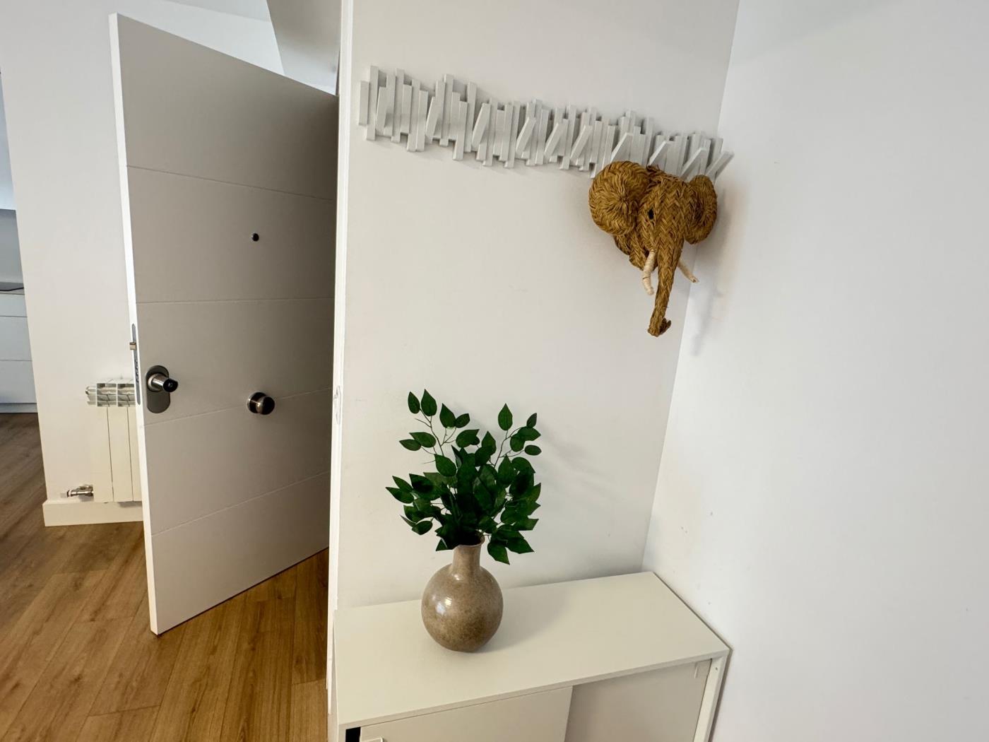 PRECIOSOS APARTAMENTOS RIOJALAND EN LARDERO en Lardero