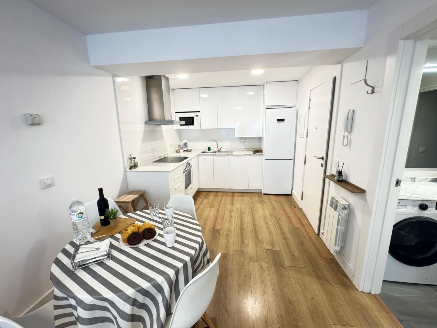 PRECIOSOS APARTAMENTOS RIOJALAND EN LARDERO en Lardero