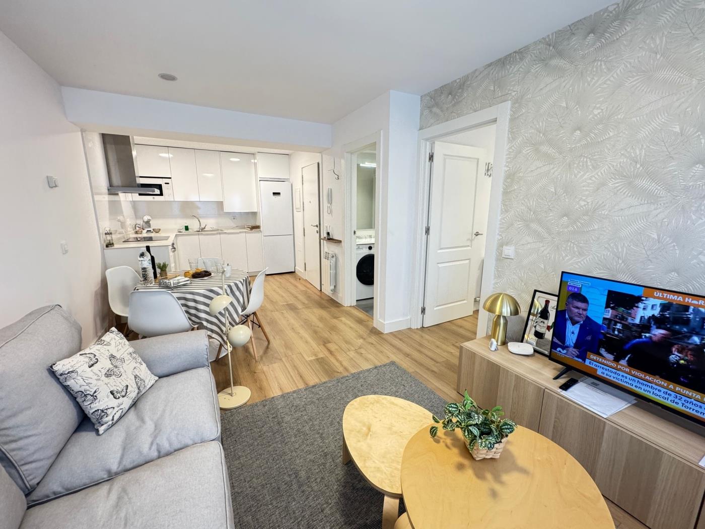 PRECIOSOS APARTAMENTOS RIOJALAND EN LARDERO en Lardero