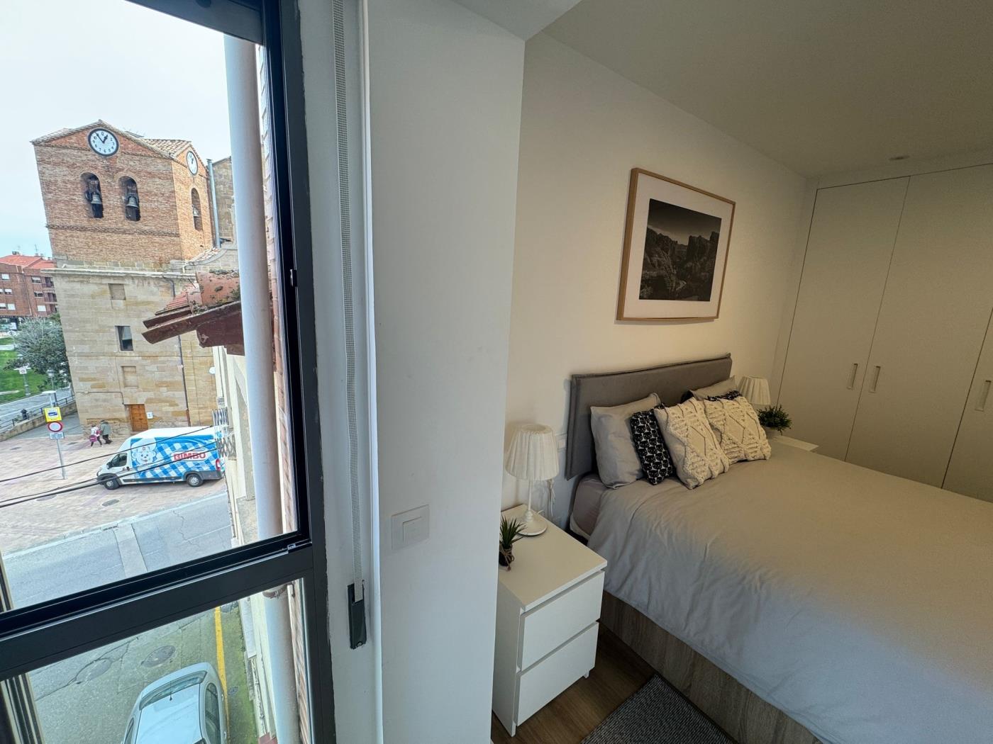 PRECIOSOS APARTAMENTOS RIOJALAND EN LARDERO en Lardero