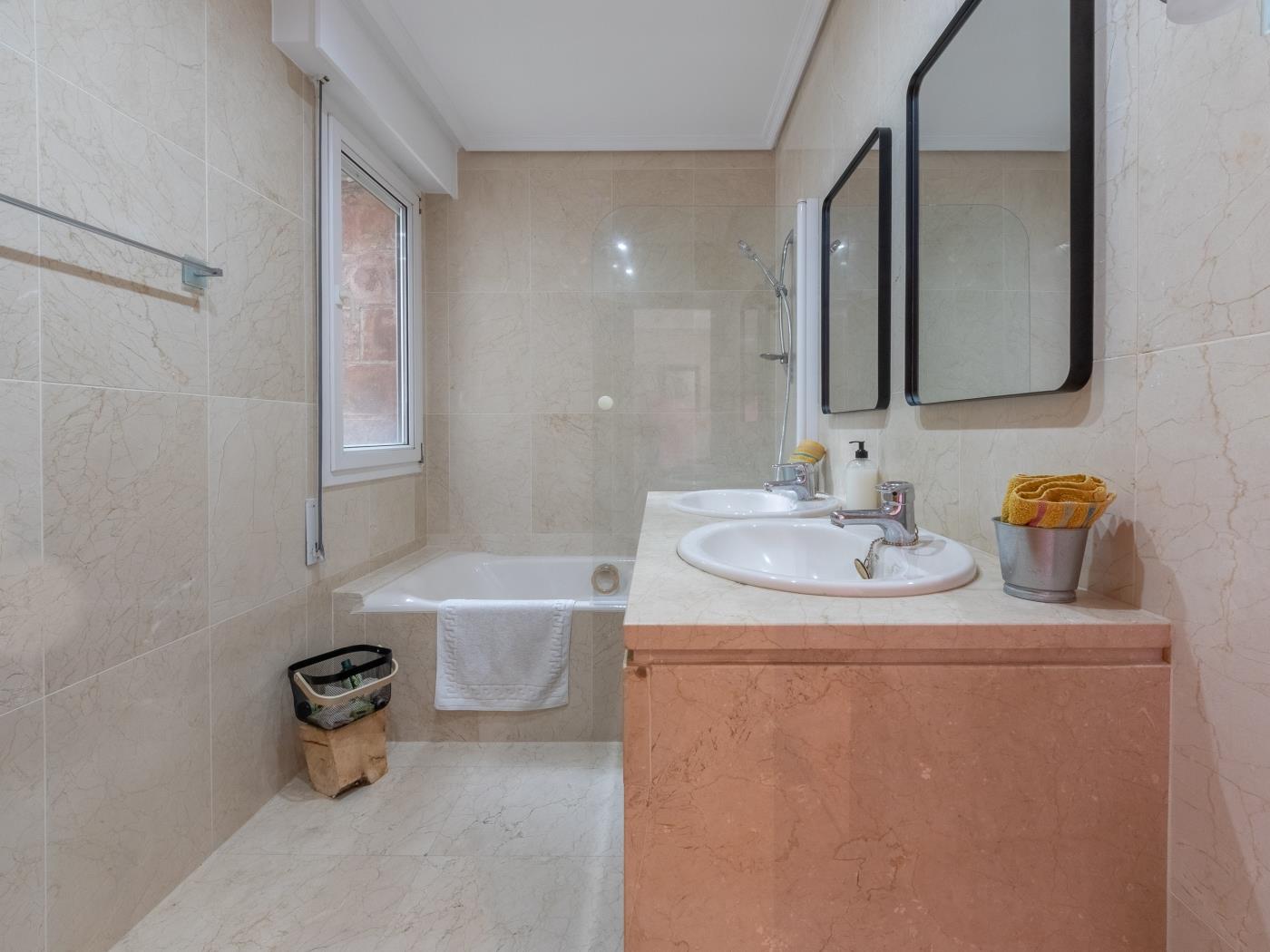Aston | Isla Bekoa – Relax con vistas a Urdaibai in Gautegiz Arteaga