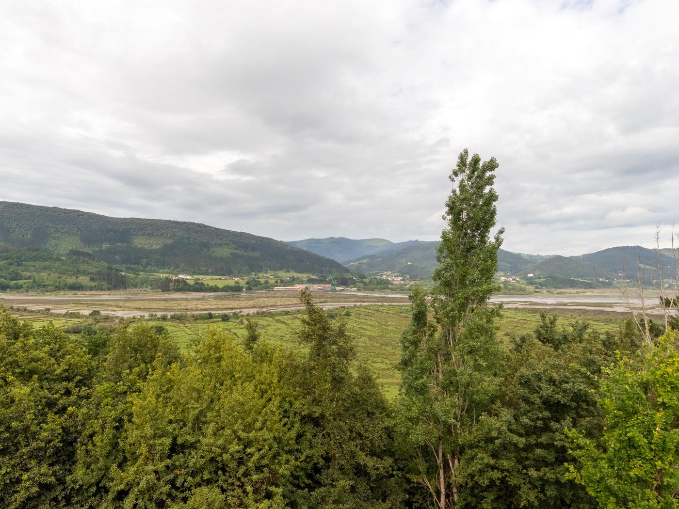 Aston | Isla Bekoa – Relax con vistas a Urdaibai in Gautegiz Arteaga