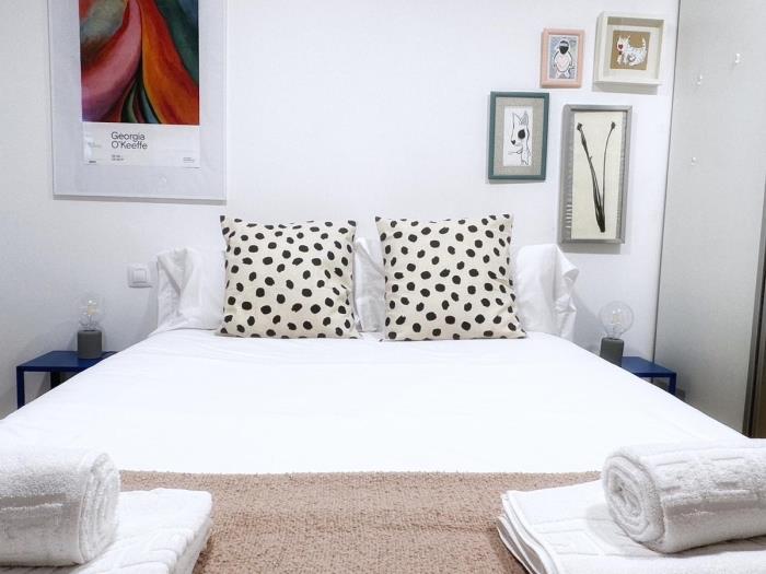 Quiet with Wifi and close to the subway in Bilbao